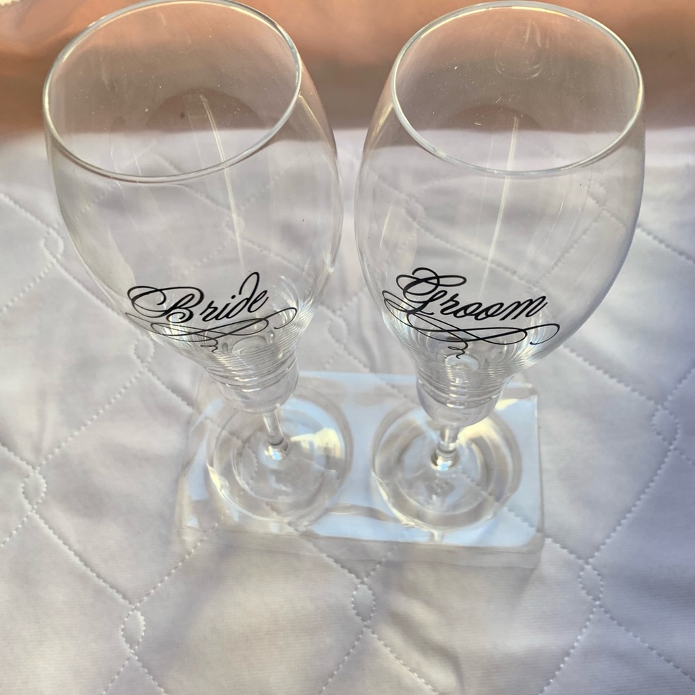 Groom & bride champagne glasses